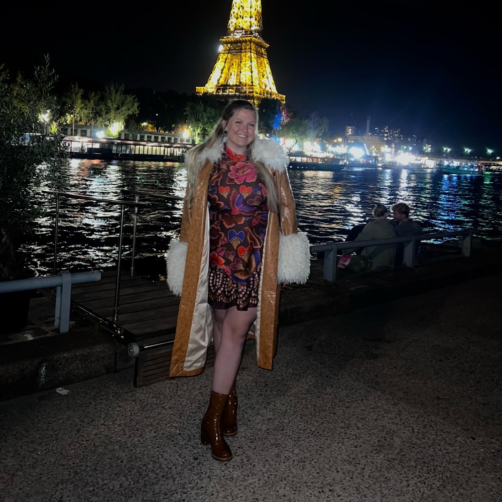 Meet your Posher, Carly